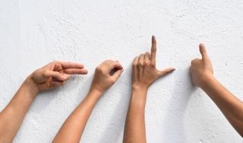 Curso de señas para los docentes de la UPB