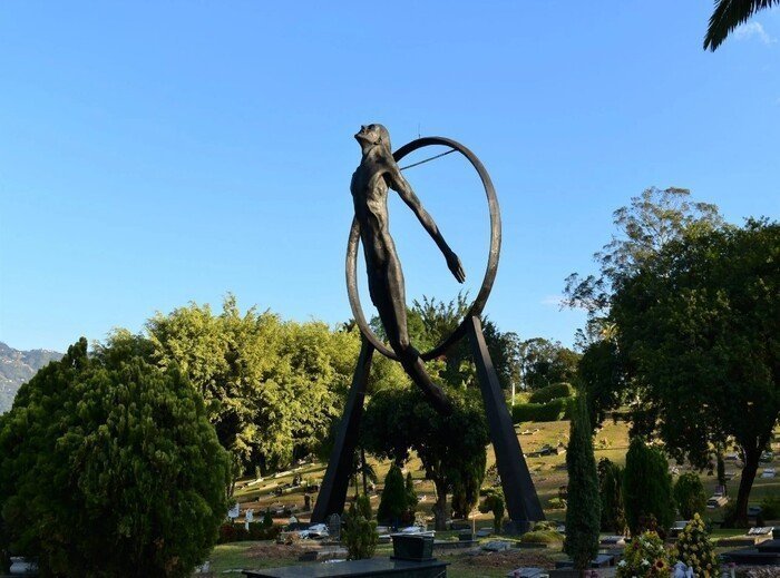 Parque cementerio Campos de Paz de Medellín