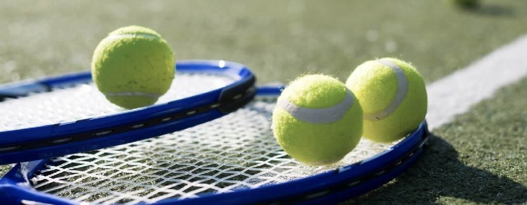 Curso SER UPB tenis de campo