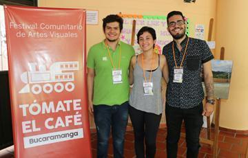 TOMATE EL CAFE