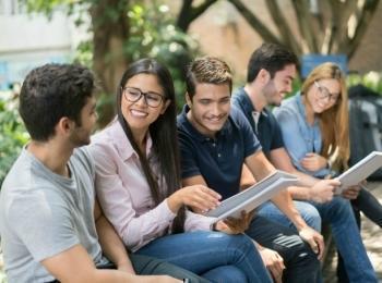 Estudiantes de pregrado en UPB