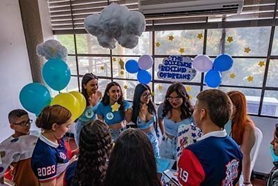 Estudiantes en actividad de Facultades