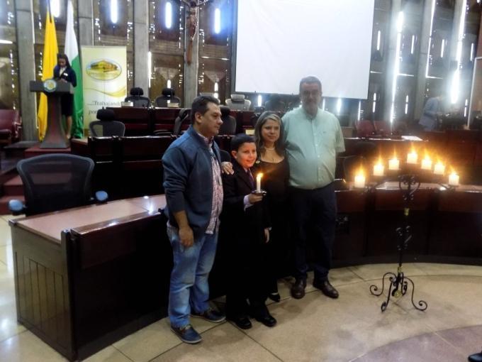 Jeanette Marín y Memo Ánjel