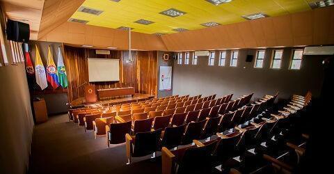 Interior del auditorio Guillermo Jaramillo Barrientos