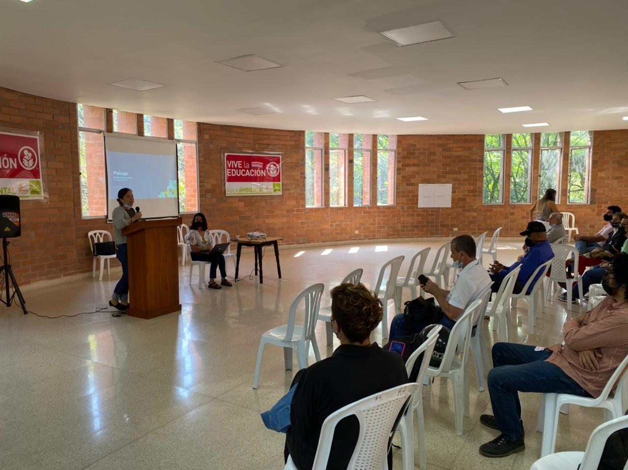 Taller con Gobiernos Locales