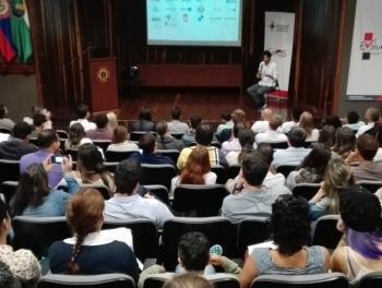 Lanzamiento línea de acompañamientos y talleres del CDE