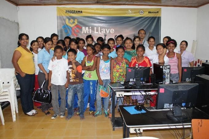 Participantes del Programa Mi Llave del Centro Social Marie Poussepin