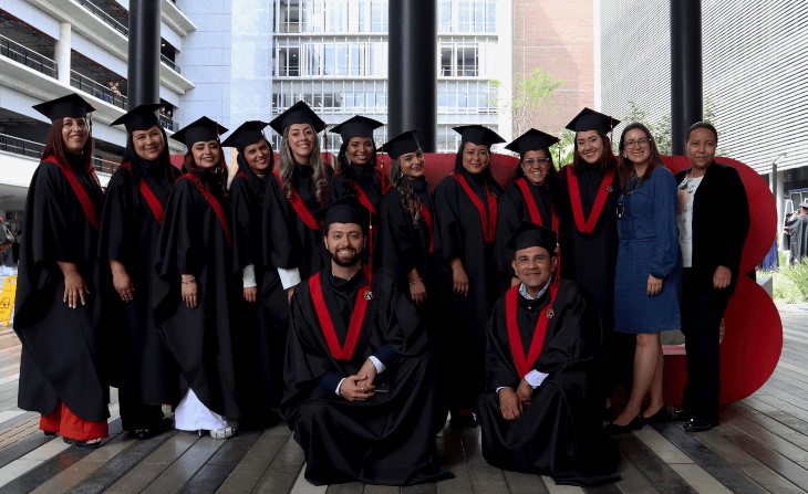 Primera cohorte de graduados en Psicopedagogía virtual