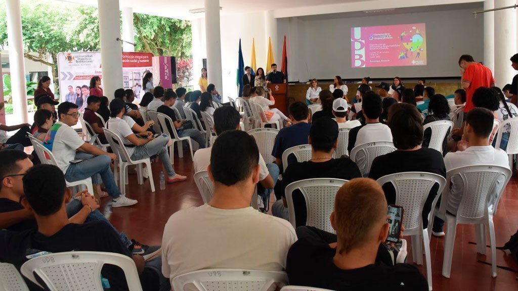 Octava Semana de la Innovación y el Emprendimiento con el conversatorio: Experiencias de Innovación y Responsabilidad Social en Córdoba