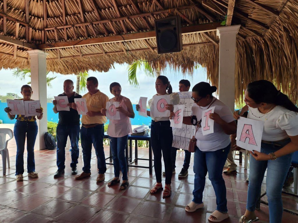 UPB certifica a etnoeducadores indígenas que realizaron el Diplomado Etnoeducativo Mediado por Herramientas TIC