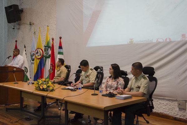 Instalación del foro a cargo del Rector Pbro. Raúl Jordán Balanta