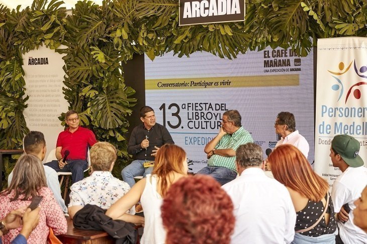 Conversatorio del libro Participar es Vivir