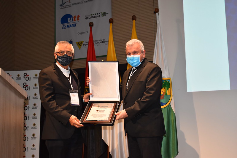 Reconocimiento de la RUCC a la UPB por sus 85 años de fundación.