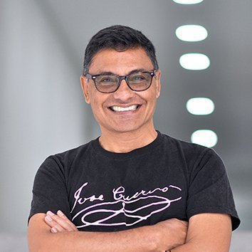 Hernando Blandón, docente de Diseño Gráfico 