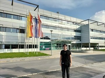 Foto Tipo D estudiante en práctica 2022