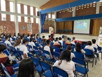 Foto Tipo D toma de colegios 2022