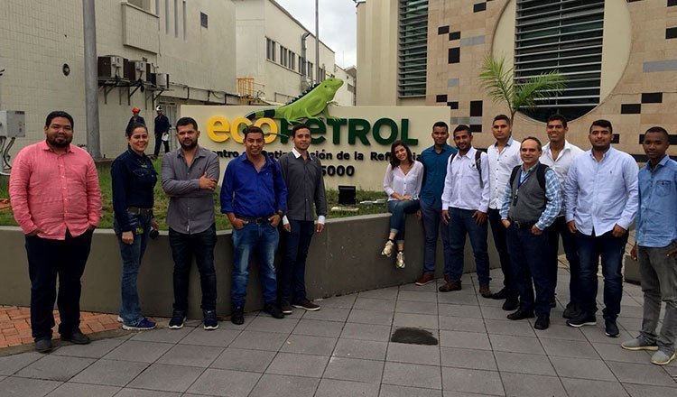 Conocer empresas nacionales e internacionales complementa tu visión de la profesión y su interrelación con otras