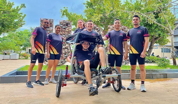 Construirás vehículos propulsados únicamente por la fuerza humana (VTH)